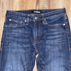 Express SLIM Straight Jeans with Stretch
